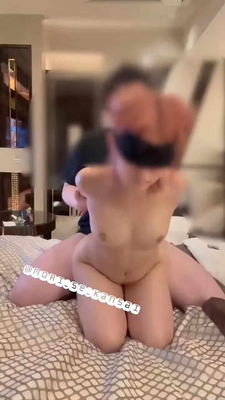 18歳J◯の Kちゃん⑤
セックスに夢中になりすぎて、友達との予定をドタキャンしちゃった悪い子なのでち◯ぽでお仕置きしておいた